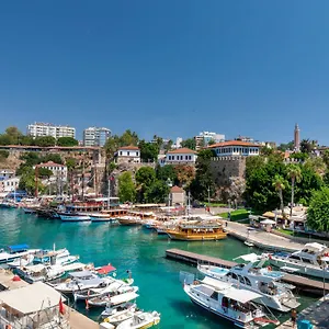 Adalya Port Hotell